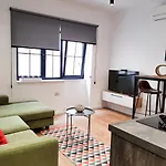 Tirana Central Apartments - Premium
